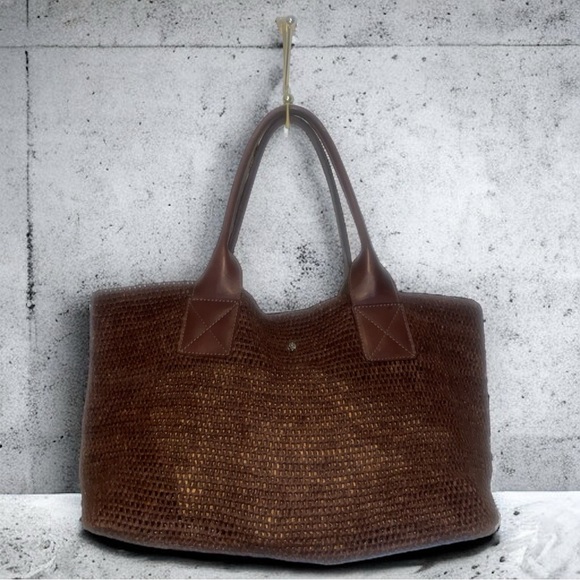 Helen Kaminski Handbags - Helen Kaminski Vienna Leather & Raffia Tote Bag